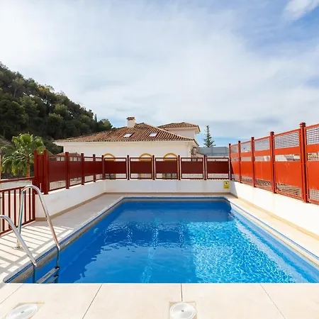 With Pool * Málaga